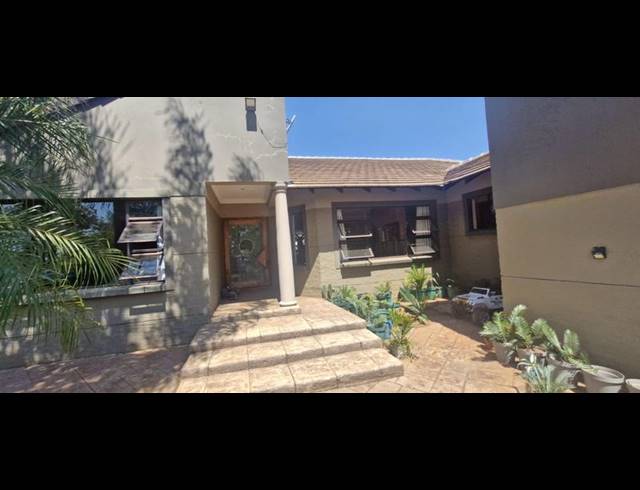 FARM FOR SALE IN RASLOUW AH